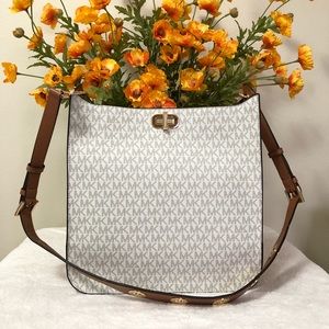 Michael Kors Sullivan Large NS Messenger